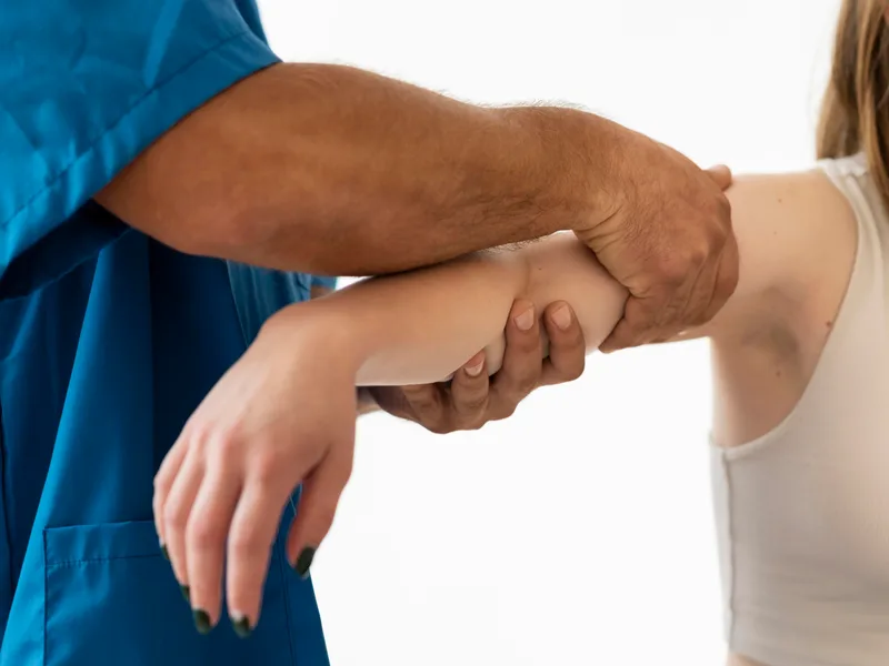 Chiropractic care for elbow pain at Tahoe Chiropractic Clinic in South Lake Tahoe